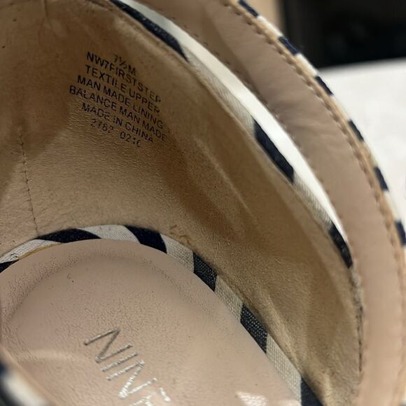 Nine West Blue & White Striped Wedges 7.5 - Picture 7 of 8